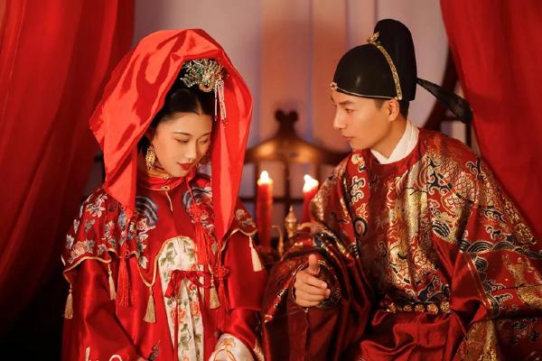 如何通过命理学解析合婚，找出最佳伴侣的秘密