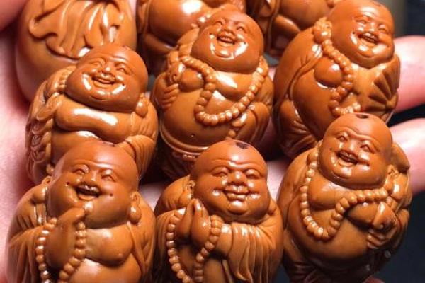 适合木命人的核雕饰品:开启命运之门的灵性之选 适合木命人的核雕饰品:开启命运之门的灵性之选