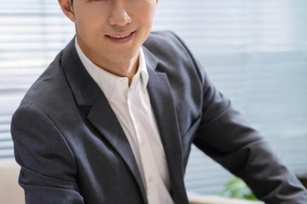 男人八个螺纹的命运解析：如何影响你的生活与事业？