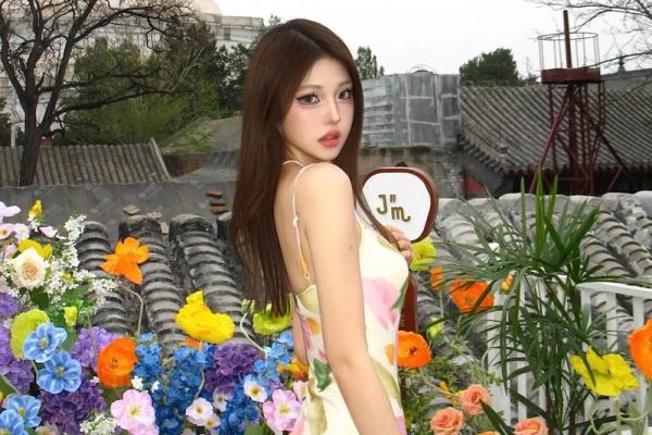 狮子座：天生的魅力与优雅，为什么她们被称为美女的命？