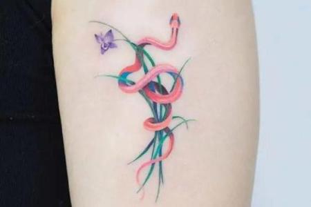 属龙火命的人生指南：选择适合自己的纹身设计