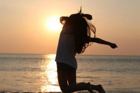 大海水命的幸运之旅：如何利用命理助力人生