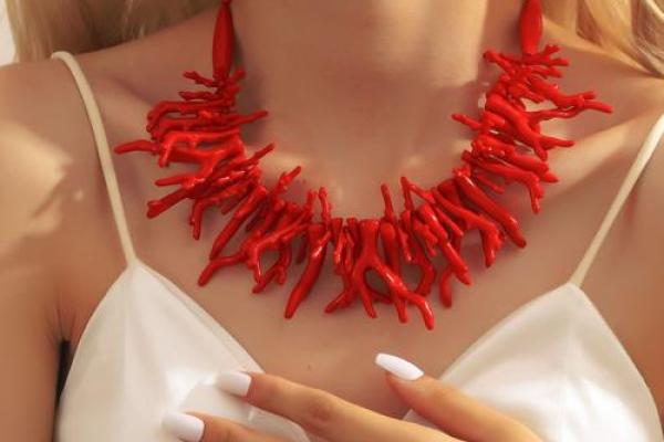 珊瑚美丽的秘密：适合哪些命格的人佩戴？