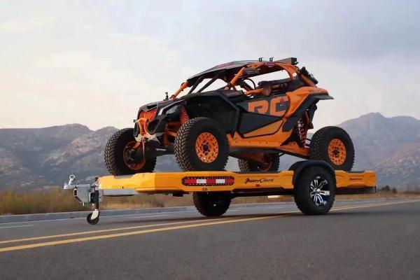 男人一生两辆车的命运之路：从选择到蜕变的故事