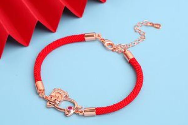 牛年属金土命人穿衣搭配指南，让你在每个场合都闪耀！