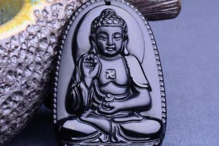 属狗大海水命佩戴水晶的最佳选择与寓意解析