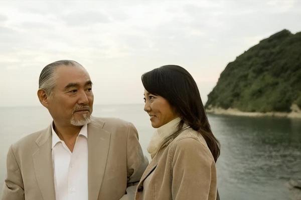 那些被爱情遗忘的男人:光棍命的真相探讨 那些被爱情遗忘的男人:光棍命的真相探讨