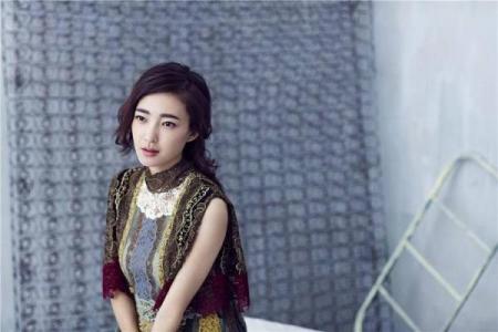 揭示“娘娘命”的秘密：如何识别命中的贵人