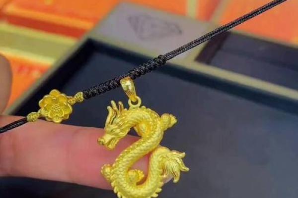 属龙金命人旺财的法宝:戴什么饰品提升运势? 属龙金命人旺财的法宝:戴什么饰品提升运势?