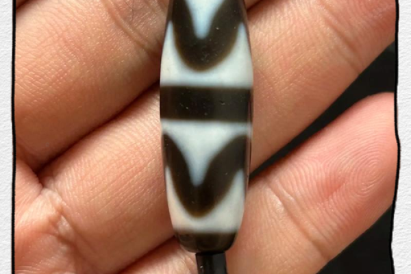 属虎火命者最适合佩戴的天珠推荐与解析