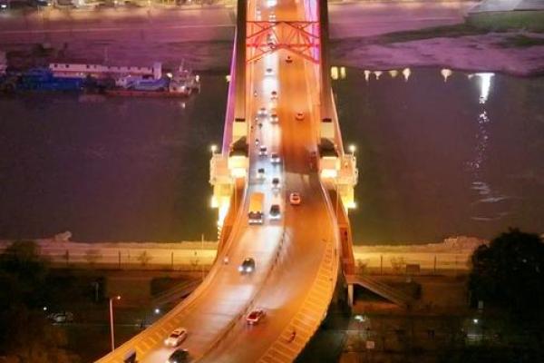 晴川大桥:灵动长江上的璀璨明珠 晴川大桥:灵动长江上的璀璨明珠