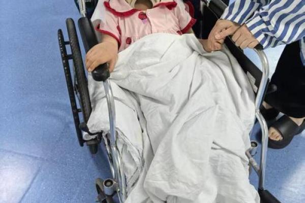 稍有不慎把命送,生活中的那些危险瞬间! 稍有不慎把命送,生活中的那些危险瞬间!