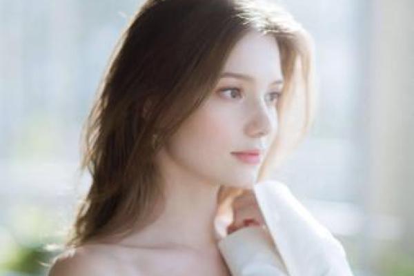 命格与身材：揭秘美丽女人背后的秘密