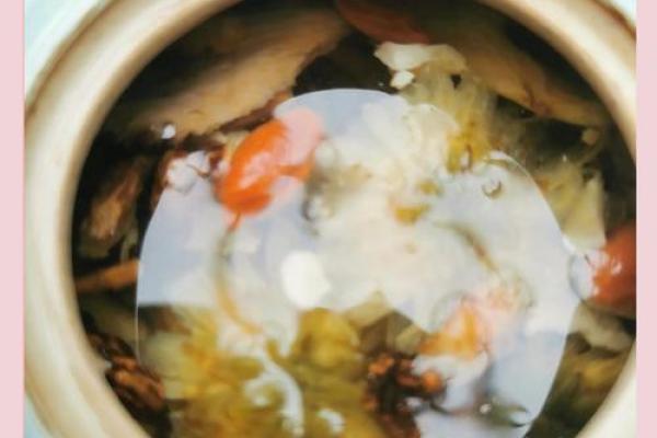 解读命理中的“乾”字：阳刚之气与人生之道