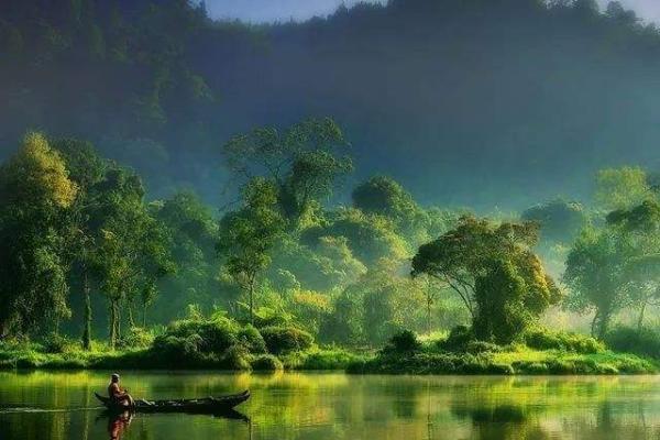 壬水男命与不同命格的和谐共生之道 壬水男命与不同命格的和谐共生之道