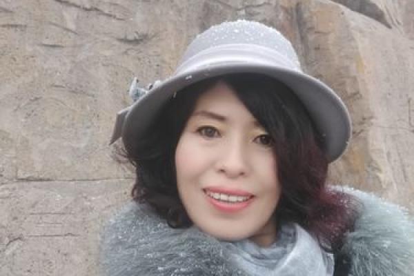 女人额头窄的命运之谜:竟然影响人生走向! 女人额头窄的命运之谜:竟然影响人生走向!