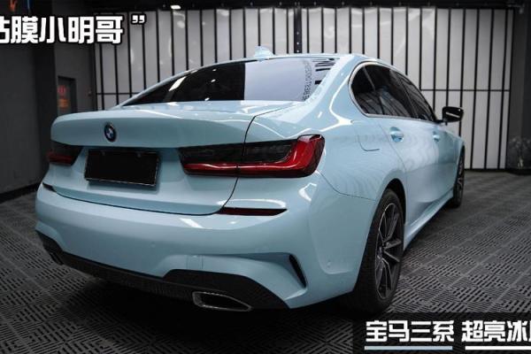 木命人士购车颜色选择宝典：如何选择最适合你的车色？