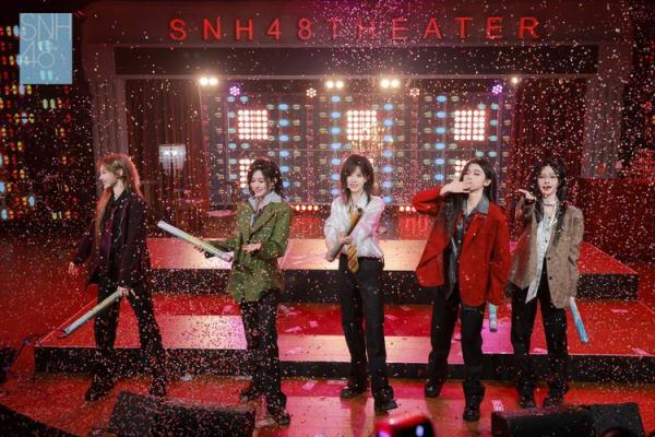 拼了命跳舞，热血青春的燃烧与追逐