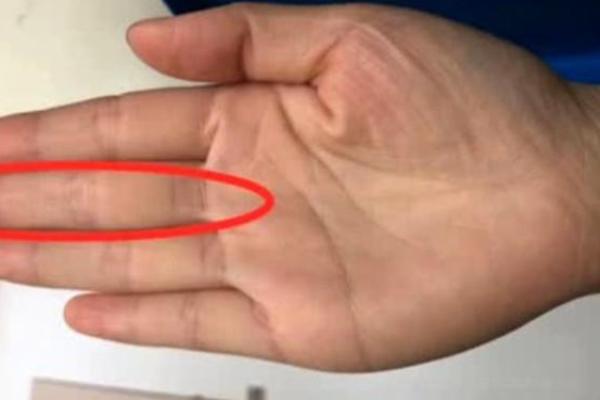 命运的转轮：揭秘哪些命格更容易中彩票！