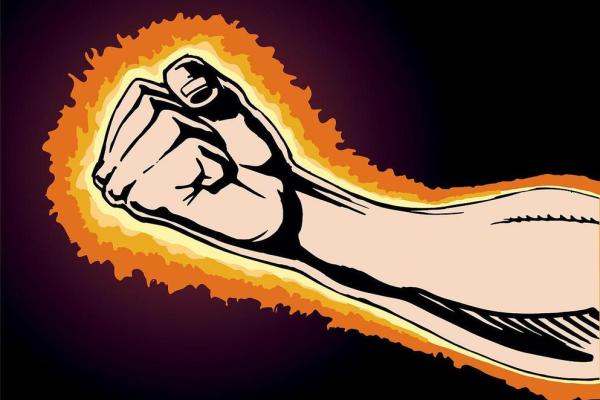 手握拳头:象征着勇气与力量的命运之路 手握拳头:象征着勇气与力量的命运之路