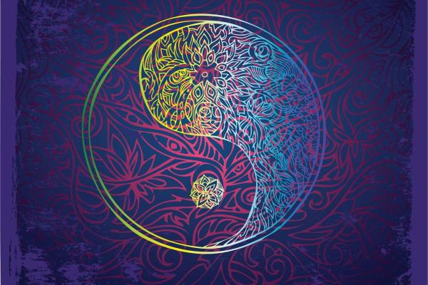 根据八字命理，适合佩戴银饰的命格解析与养生智慧