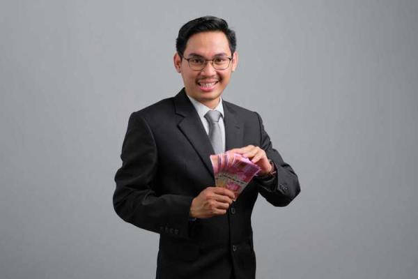 三两二钱男命：命理解析与生活启示