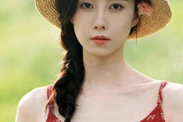 女74年虎：探索她的人生命运与性格特征