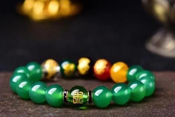 属猴土命适合哪些颜色饰品?探寻好运与魅力的秘密 属猴土命适合哪些颜色饰品?探寻好运与魅力的秘密