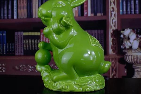 适合木兔命的摆件:提升运势与和谐的完美选择 适合木兔命的摆件:提升运势与和谐的完美选择