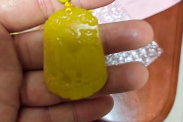 属鸡木命适合佩戴的饰品推荐及选择指南