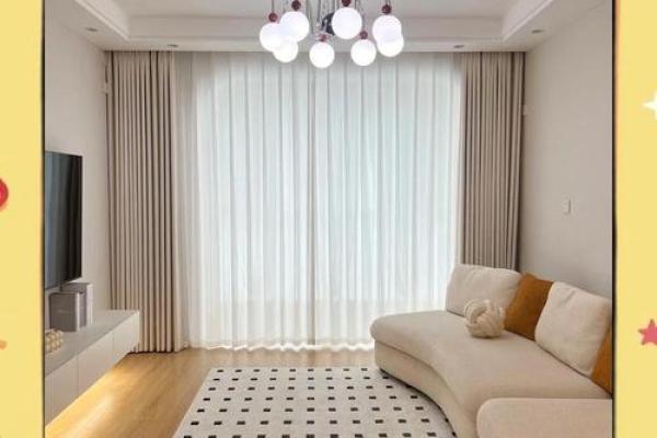 沙中土命的窗帘选择：如何用色彩提升家居风水与气场