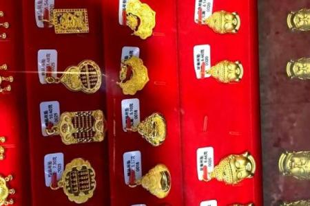 2022年土命人最合适的饰品与佩戴指南！