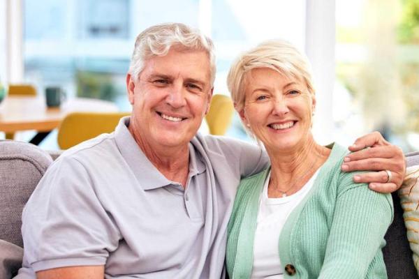 属鸡人阴历二月十六的命理解析与生活启示 属鸡人阴历二月十六的命理解析与生活启示