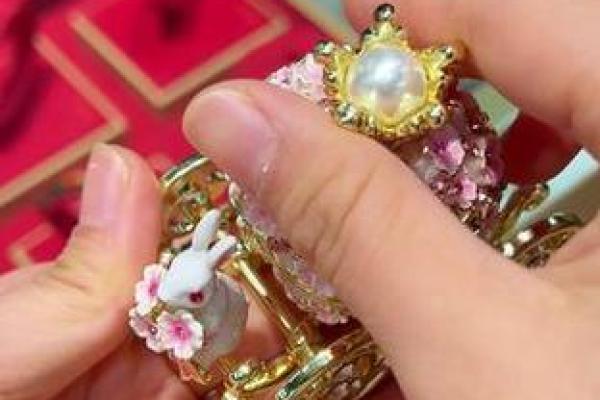 属猴的金命人,生活中佩戴哪些饰品更有利? 属猴的金命人,生活中佩戴哪些饰品更有利?