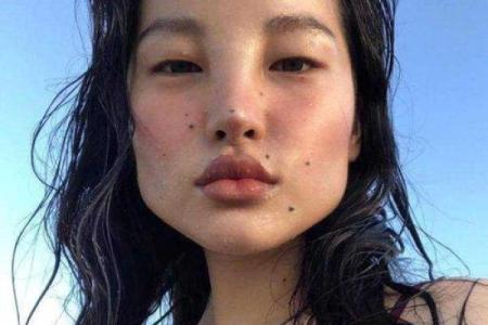 女孩子下眼皮厚的命运解析：厚重的眼帘，内心的独白