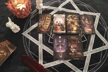 皇后命的解析：揭示你命中注定的财富与荣耀