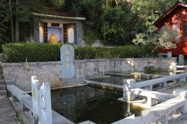 三眼泉水的神秘传说与现代科学的碰撞 三眼泉水的神秘传说与现代科学的碰撞