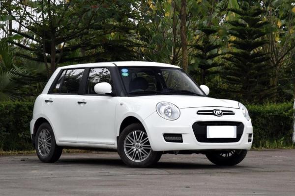 根据石榴木命选择最适合的汽车颜色，助你扬帆起航！