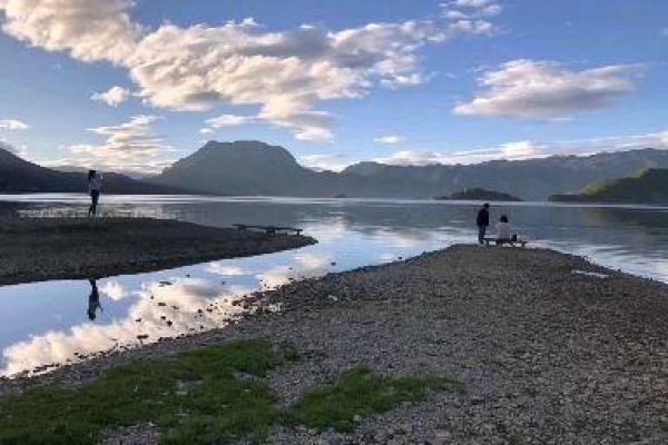 壬子月：五行水的智慧与人生旅程的启示