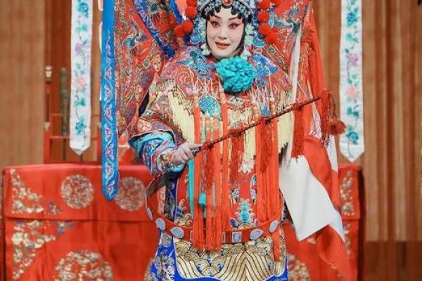 女穆桂英命运解析：勇敢与智慧的结合