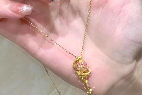 属蛇金命佩戴的最佳饰品推荐,助你增强运势! 属蛇金命佩戴的最佳饰品推荐,助你增强运势!