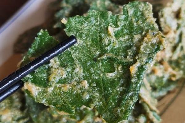 男性命中的食伤象征与生活中的美食智慧