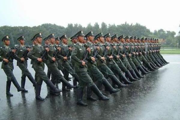 适合当兵的八字特征与命运解析 适合当兵的八字特征与命运解析