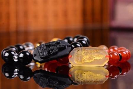 属马水命的人适合佩戴哪些手串？帮你找到好运配置！