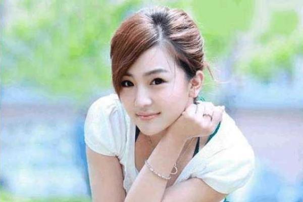 女命中的食伤：揭示内心创意与自我价值的双重象征