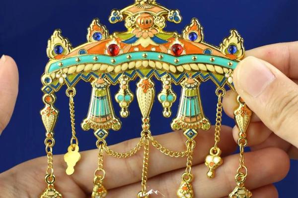 华盖的奥秘：探寻女命中的两个华盖如何影响命运