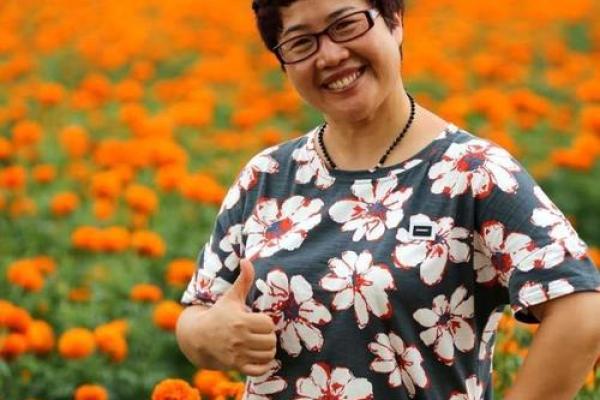 农历五月出生的人命运与性格解析：遇见阳光的生命之花