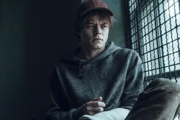 孤鸾命：她们在星空下的重重孤独与追寻