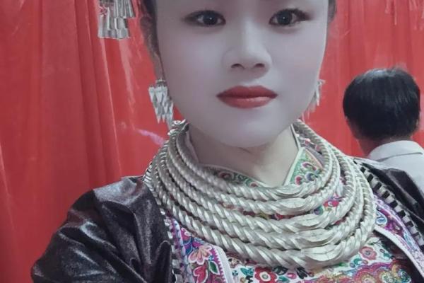 三月十三出生的女性命运:洒脱与智慧的完美结合 三月十三出生的女性命运:洒脱与智慧的完美结合