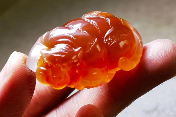 属虎火命与玉器的完美搭配 属虎火命与玉器的完美搭配